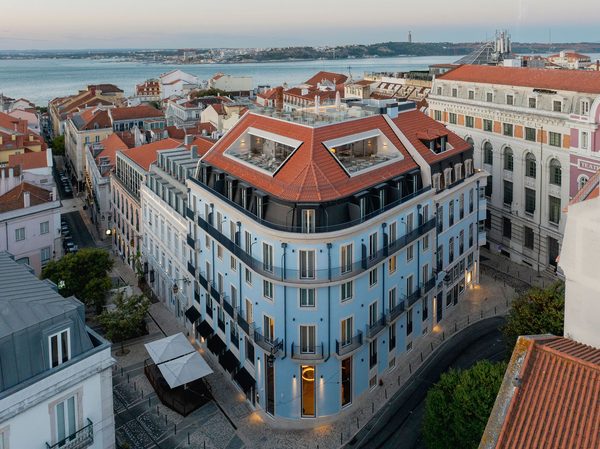 Dream Chiado — Property