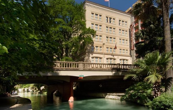 Drury Inn Suites San Antonio Riverwalk San Antonio Texas — Property