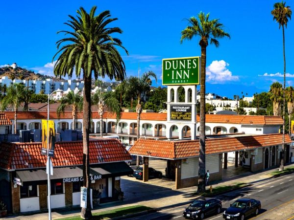 Dunes Inn Sunset Los Angeles California — Property