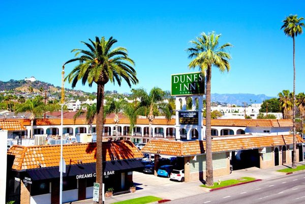 Dunes Inn Sunset Los Angeles California — Property