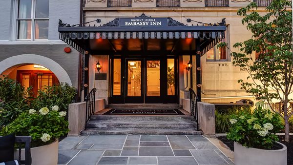 Dupont Circle Embassy Inn By Found — Property