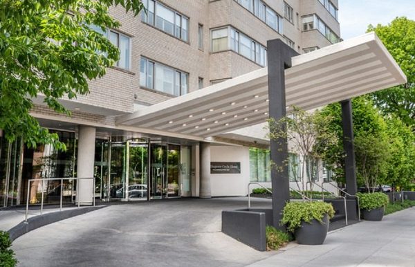 Dupont Circle Embassy Inn By Found — Property