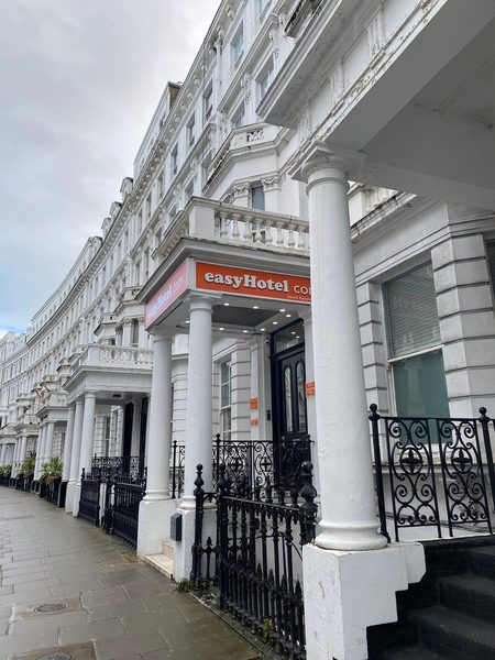Easyhotel London South Kensington — Property