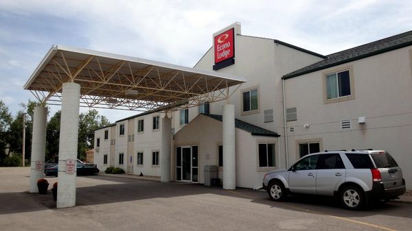 Econo Lodge — Property
