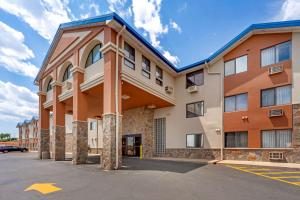 Econo Lodge Black Hills — Property