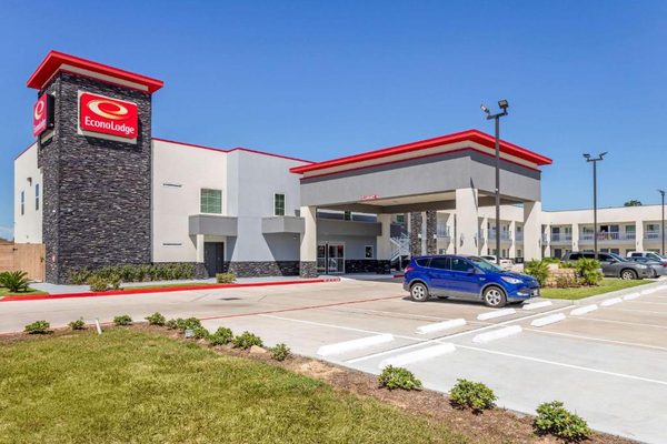 Econo Lodge Inn Suites Houston NW Cy Fair — Property