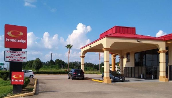 EconoLodge Inn Suites Houston West Energy Corridor — Property