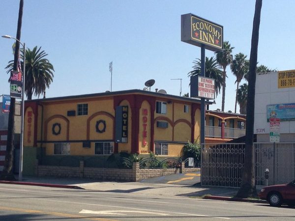 Economy Inn Hollywood Los Angeles California — Property