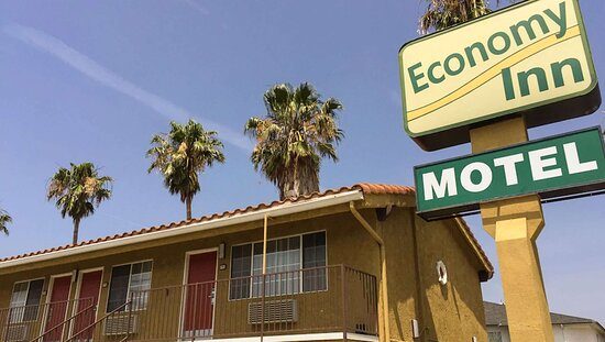 Economy Inn Motel Los Angeles California — Property