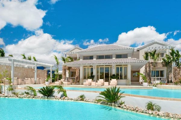 Eden Roc Cap Cana — Property