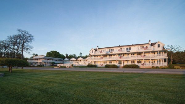 Edgewater Resort — Property