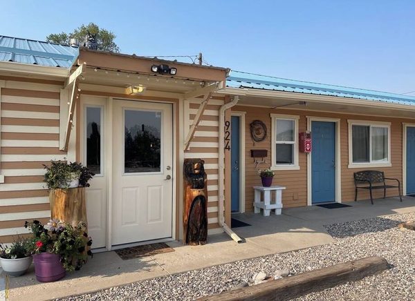 El Rancho Motel — Property