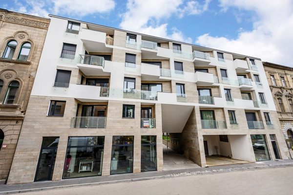 Elisabeth Downtown Apartments by UrbanRent — Property