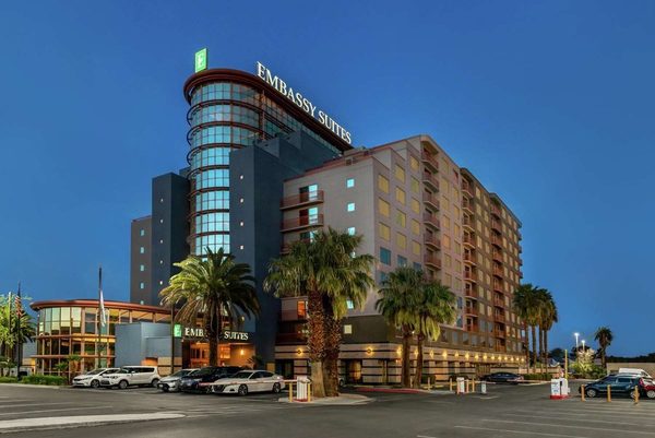 Embassy Suites by Hilton Convention Center Las Vegas Las Vegas Nevada — Property
