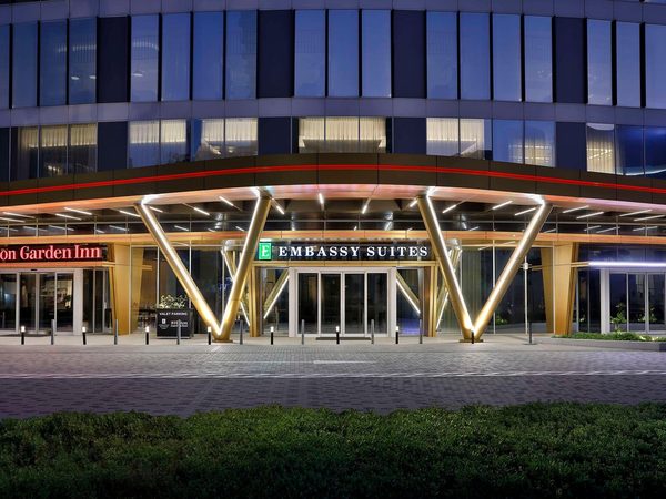 Embassy Suites By Hilton Dubai Business Bay — Property