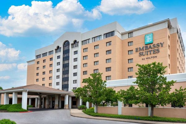 Embassy Suites by Hilton Kansas City International Airport — Property