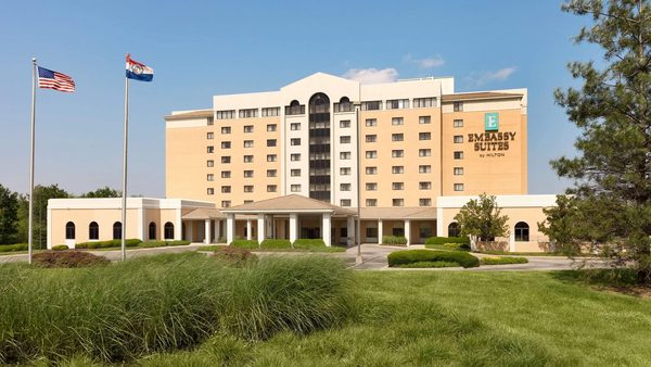 Embassy Suites by Hilton Kansas City International Airport — Property