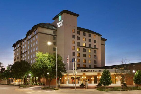 Embassy Suites by Hilton Lincoln — Property