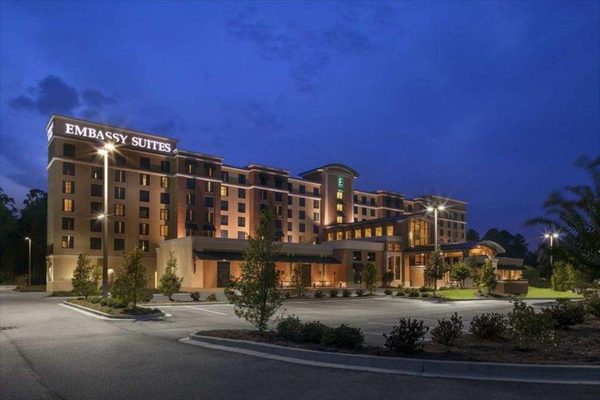 Embassy Suites by Hilton Savannah Historic District — Property
