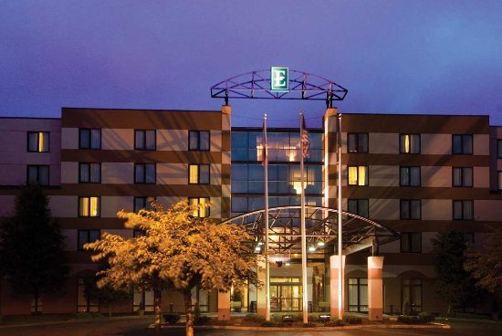 Embassy Suites By Hilton Seattle North Lynnwood — Property