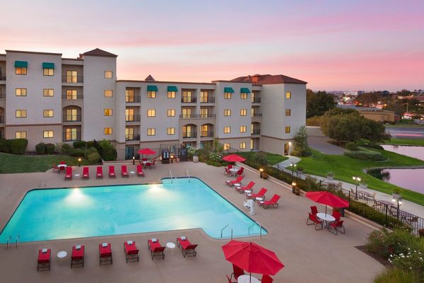 Embassy Suites By Hilton Temecula Valley Wine Country — Property
