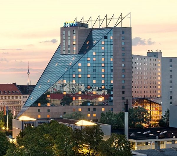 Estrel Tower Berlin — Property