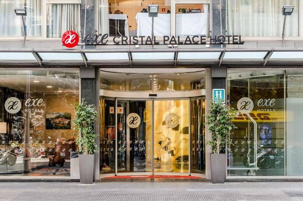 Exe Cristal Palace Barcelona Catalonia — Property