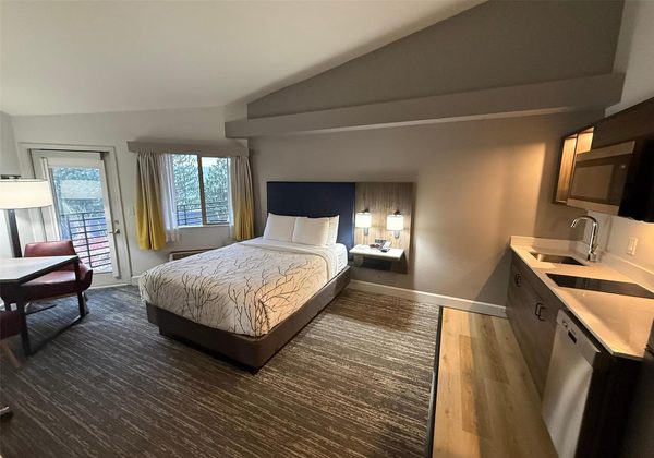 Executive Residency by Best Western Denver East — Property