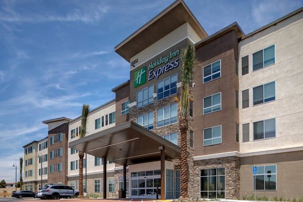 Express Inn Suites Ontario CA — Property