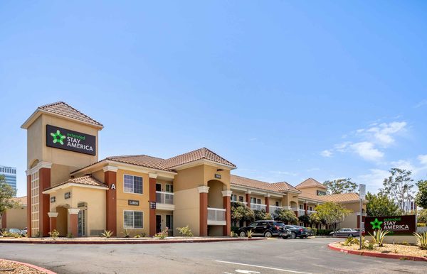 Extended Stay America Los Angeles Northridge Los Angeles California — Property