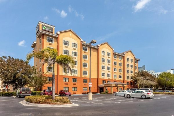 Extended Stay America Miami Downtown Brickell Cruise Port Miami Florida — Property