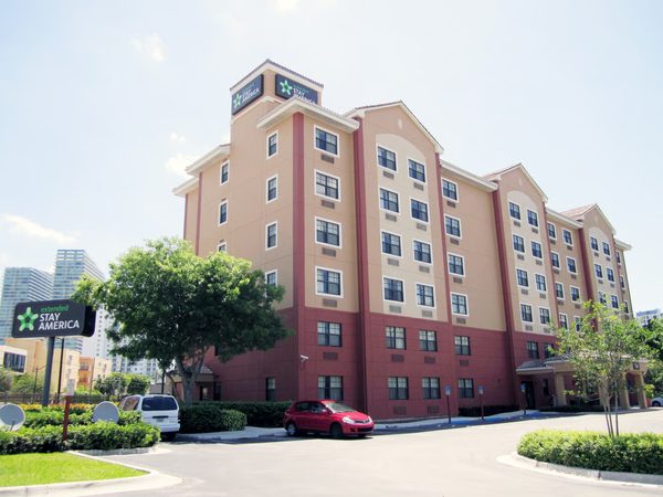 Extended Stay America Miami Downtown Brickell Cruise Port Miami Florida — Property