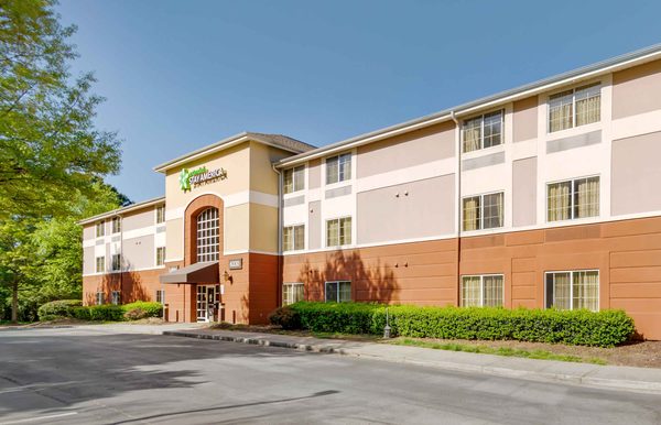 Extended Stay America Select Suites Atlanta Perimeter Peachtree Dunwoody — Property