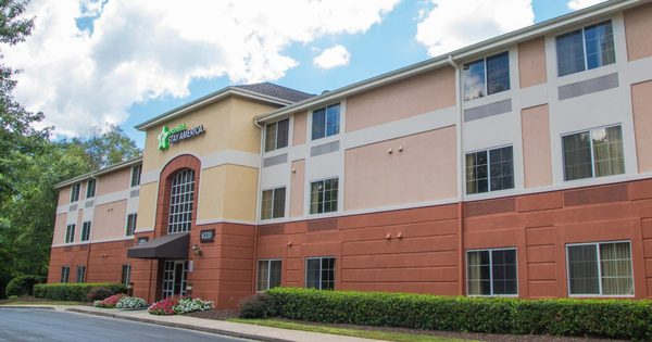 Extended Stay America Select Suites Atlanta Perimeter Peachtree Dunwoody — Property