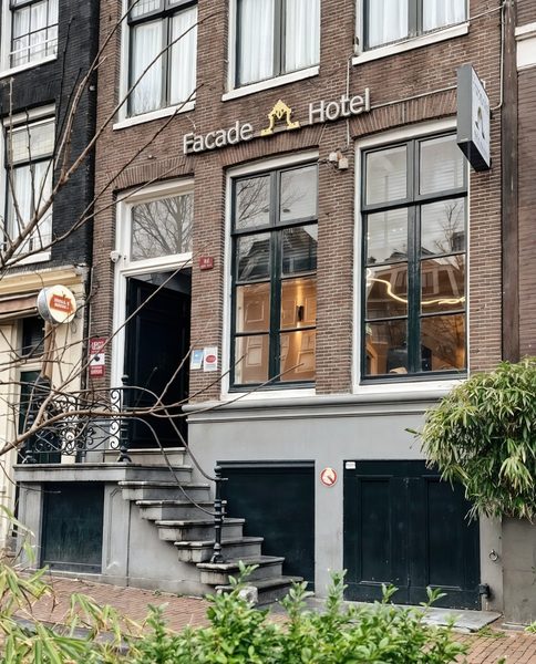 Facade Hotel Amsterdam — Property