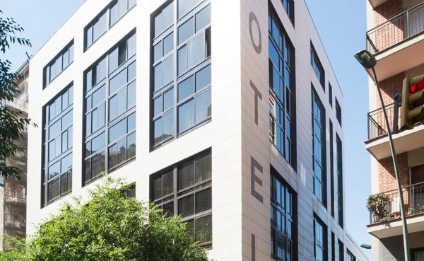 Factory Hostels Barcelona Barcelona Catalonia — Property