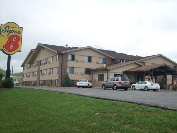 FairBridge Inn Suites Spearfish — Property