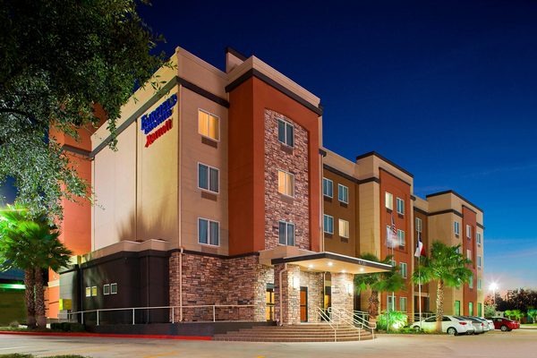 Fairfield by Marriott Inn Suites Houston Hobby Airport — Property
