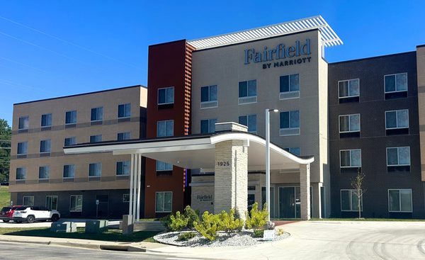 Fairfield by Marriott Inn Suites Kansas City Airport — Property