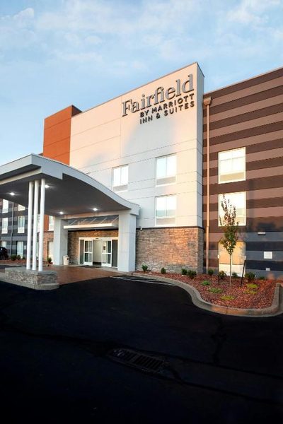 Fairfield by Marriott Inn Suites Louisville Northeast — Property