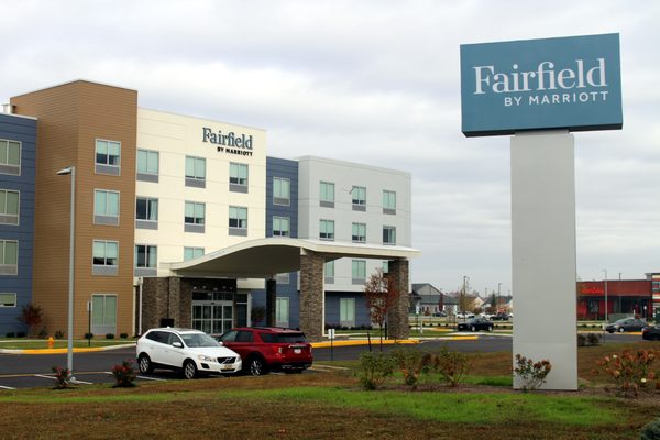 Fairfield by Marriott Inn Suites Middletown — Property