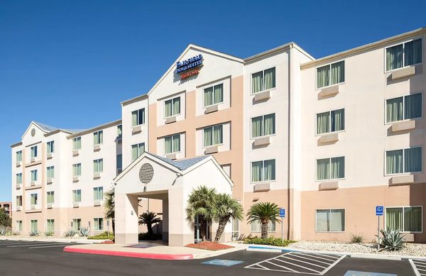 Fairfield by Marriott Inn Suites San Antonio Downtown Market Square — Property