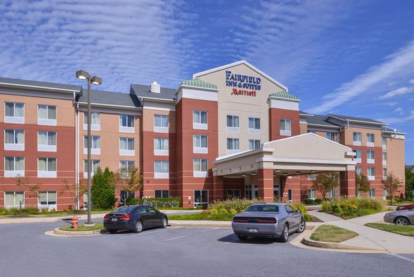 Fairfield by Marriott Inn Suites White Marsh — Property