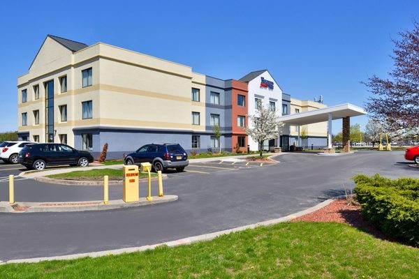 Fairfield Inn Rochester Airport — Property