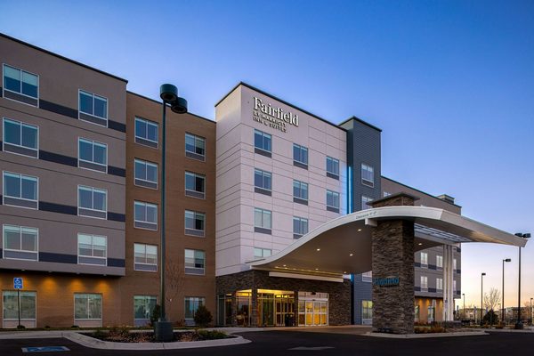 Fairfield Inn Suites by Marriott Denver Airport at Gateway Park — Property