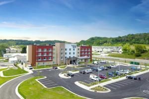 Fairfield Inn Suites Decorah — Property