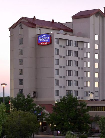 Fairfield Inn Suites Denver Cherry Creek — Property