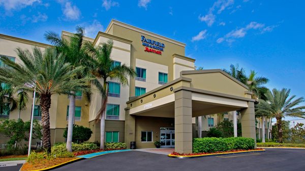 Fairfield Inn Suites Fort Lauderdale Downtown Las Olas — Property