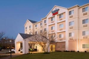 Fairfield Inn Suites Fort Worth University Drive — Property