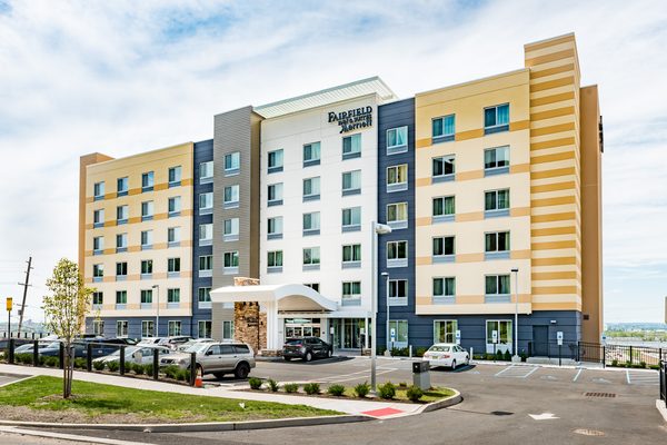Fairfield Inn Suites North Bergen — Property
